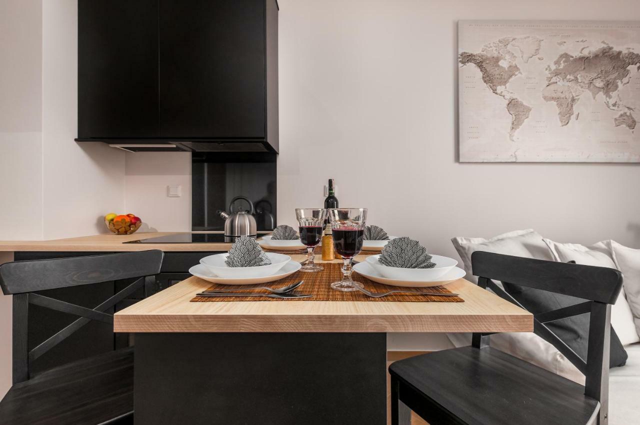 Apartments Jana Kazimierza 50 By Renters 바르샤바 외부 사진